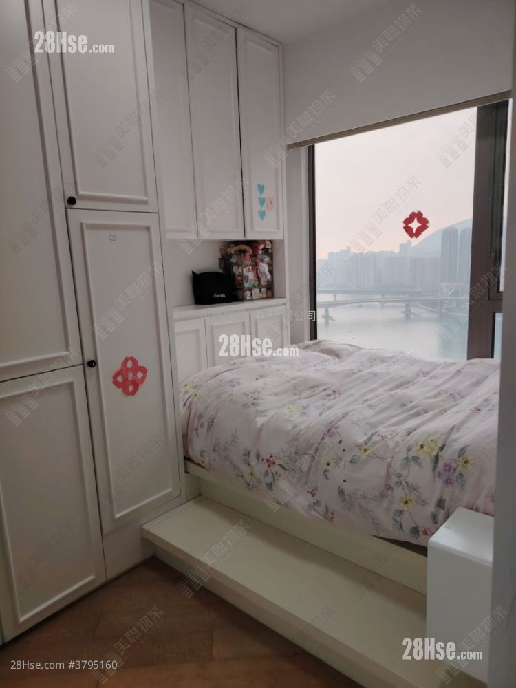 Parc City Sell 3 Bedrooms 769 ft²