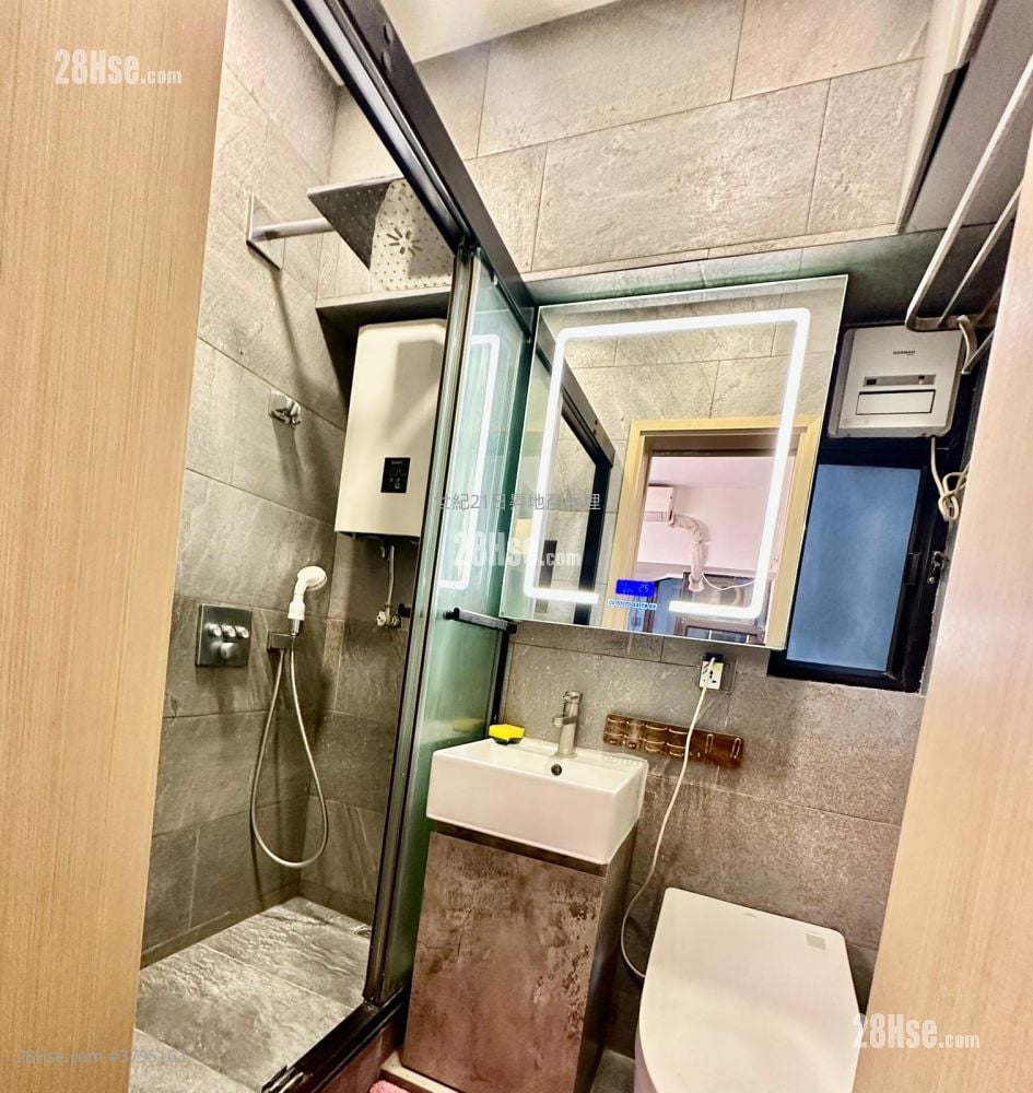 Prosperity Building Sell 2 Bedrooms , 1 Bathroom 277 ft²