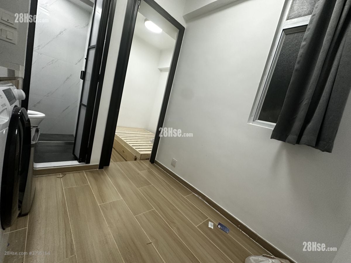 New Lucky House Rental 1 Bedroom , 1 Bathroom 160 ft²