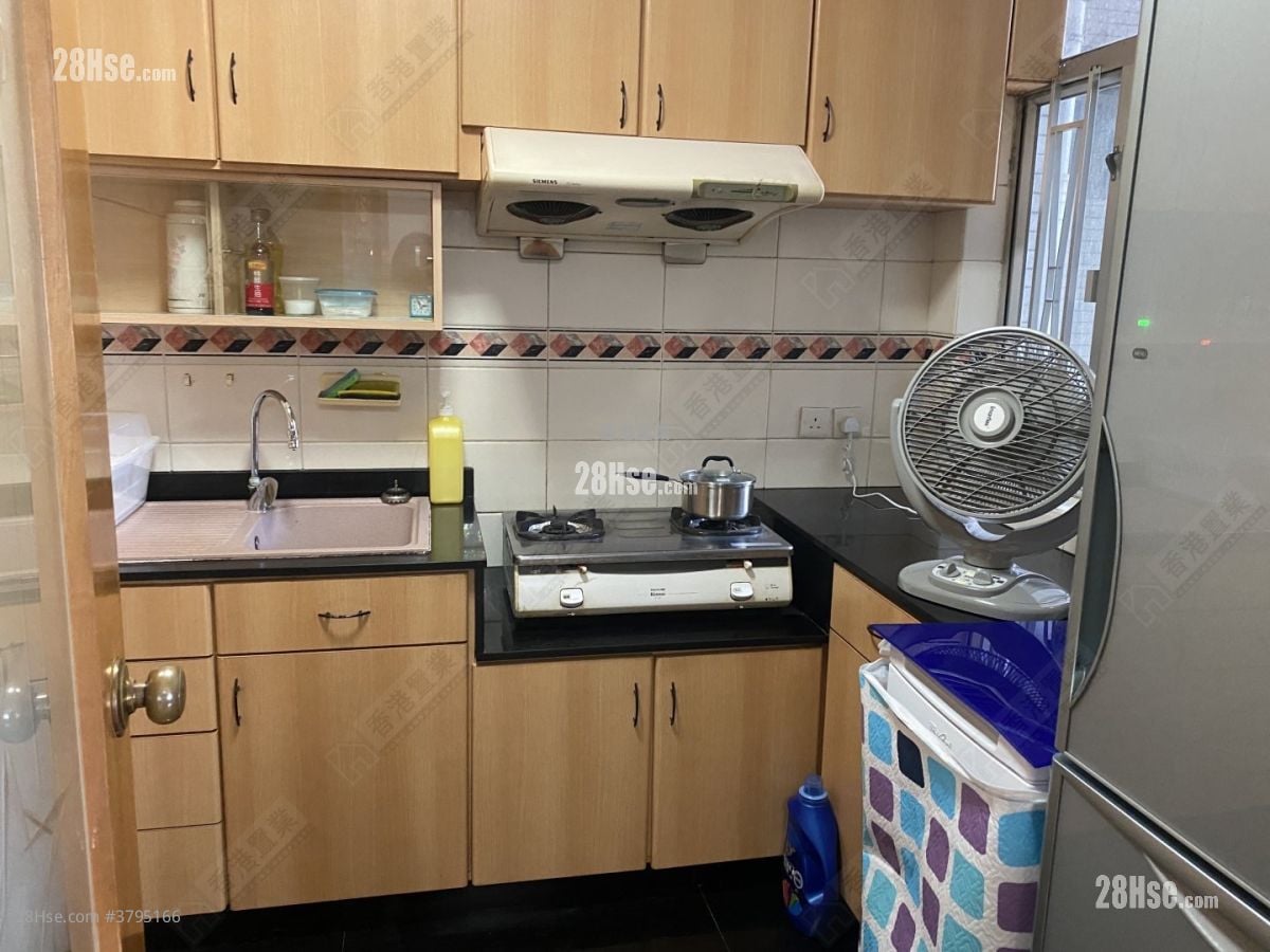 海峯园 售盘 3 房 , 2 浴室 817 平方尺