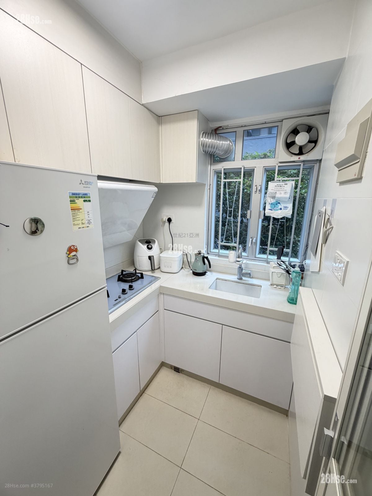 Hoover Towers Rental 2 Bedrooms , 1 Bathroom 343 ft²