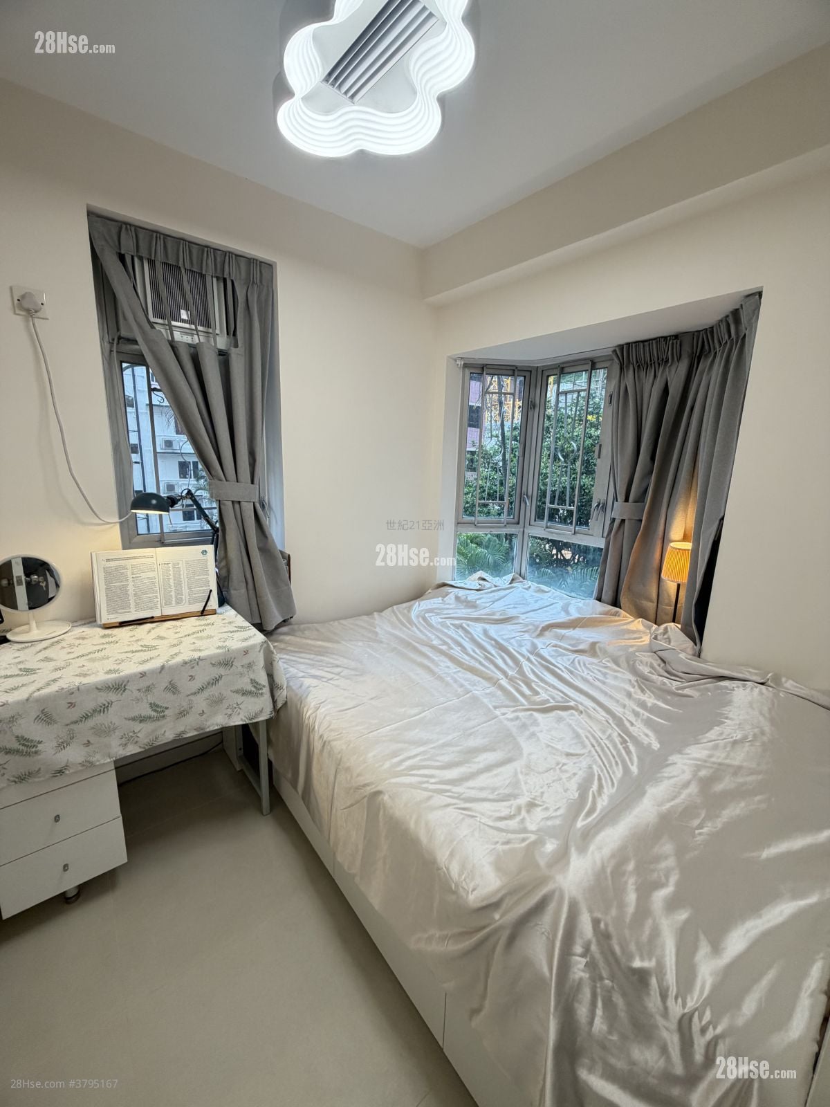 Hoover Towers Rental 2 Bedrooms , 1 Bathroom 343 ft²