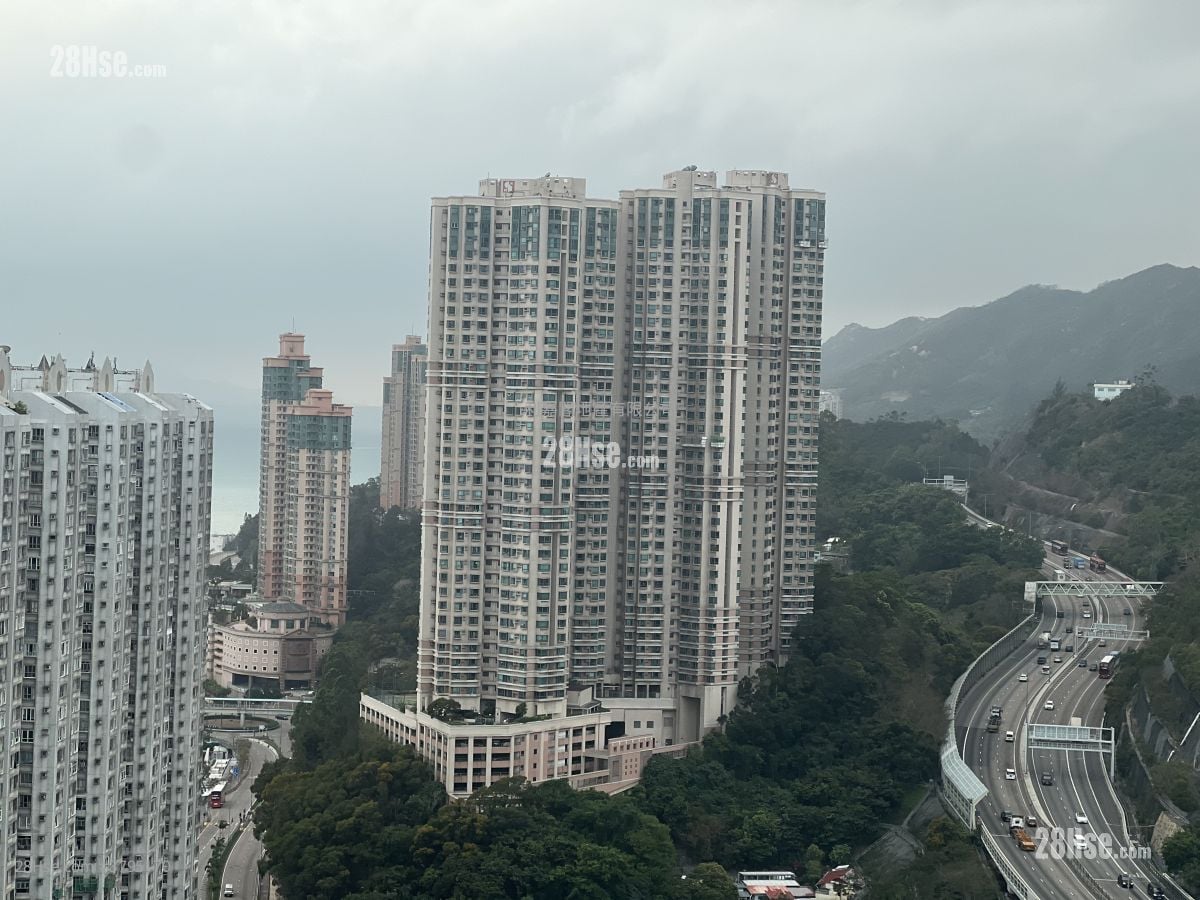 Rhine Garden Sell 3 Bedrooms , 2 Bathrooms 630 ft²