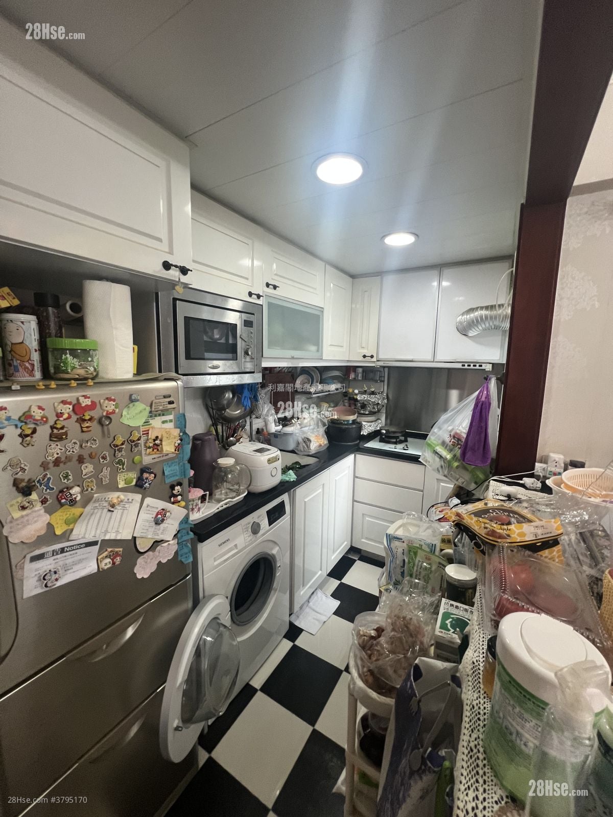 Rhine Garden Sell 3 Bedrooms , 2 Bathrooms 630 ft²