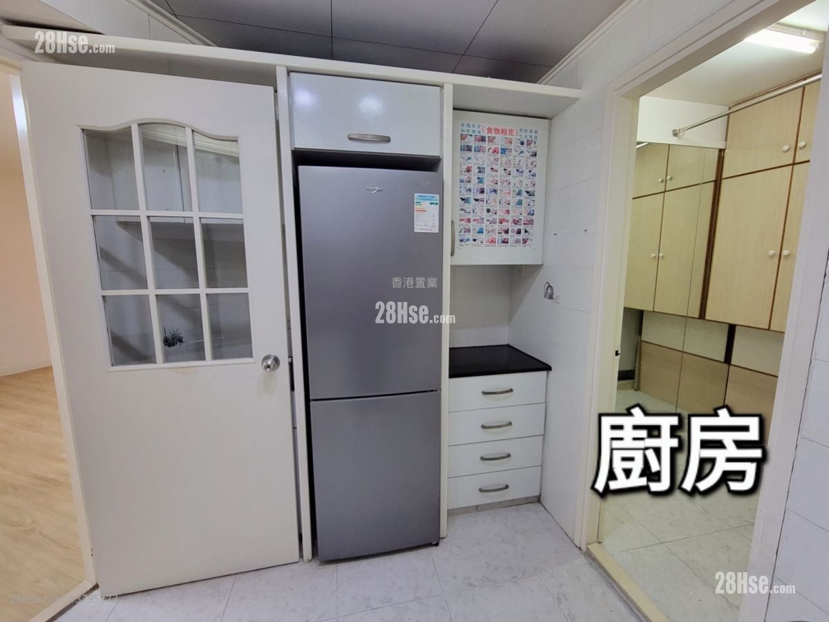 和富中心 租盘 3 房 , 2 浴室 1,267 平方尺