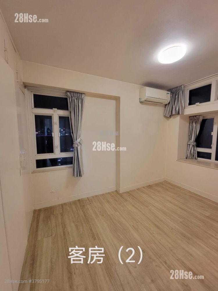 和富中心 租盘 3 房 , 2 浴室 1,267 平方尺