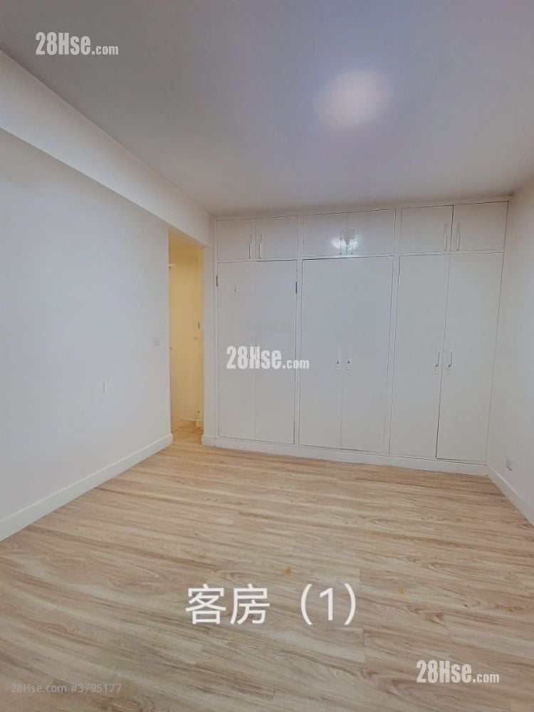 和富中心 租盘 3 房 , 2 浴室 1,267 平方尺