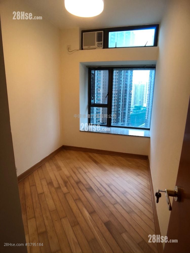 Liberte Sell 2 Bedrooms 512 ft²