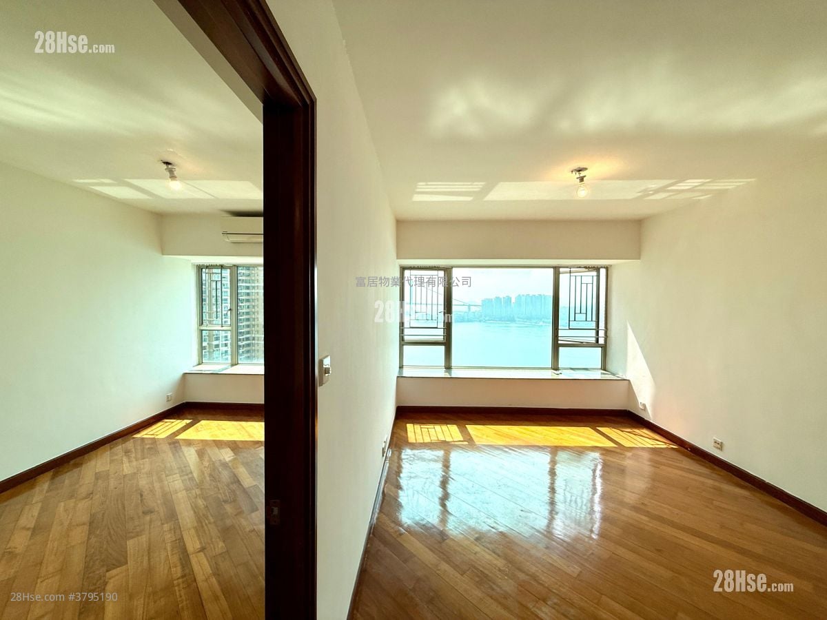 Bellagio Sell 4 Bedrooms , 3 Bathrooms 891 ft²