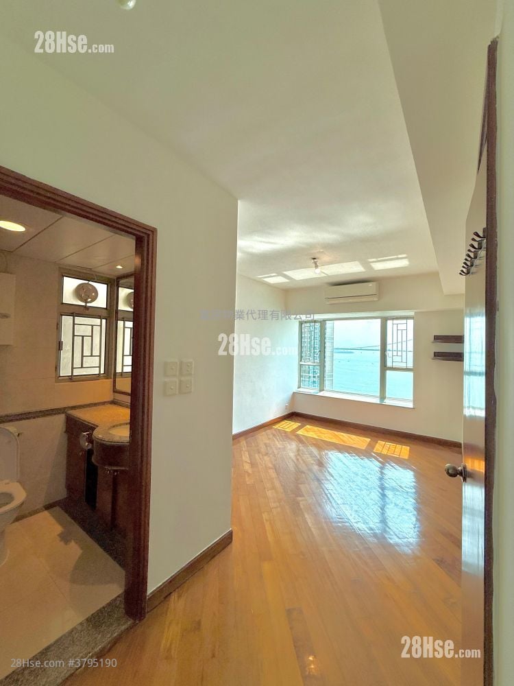 Bellagio Sell 4 Bedrooms , 3 Bathrooms 891 ft²