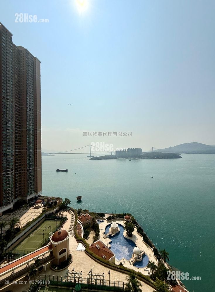 Bellagio Sell 4 Bedrooms , 3 Bathrooms 891 ft²