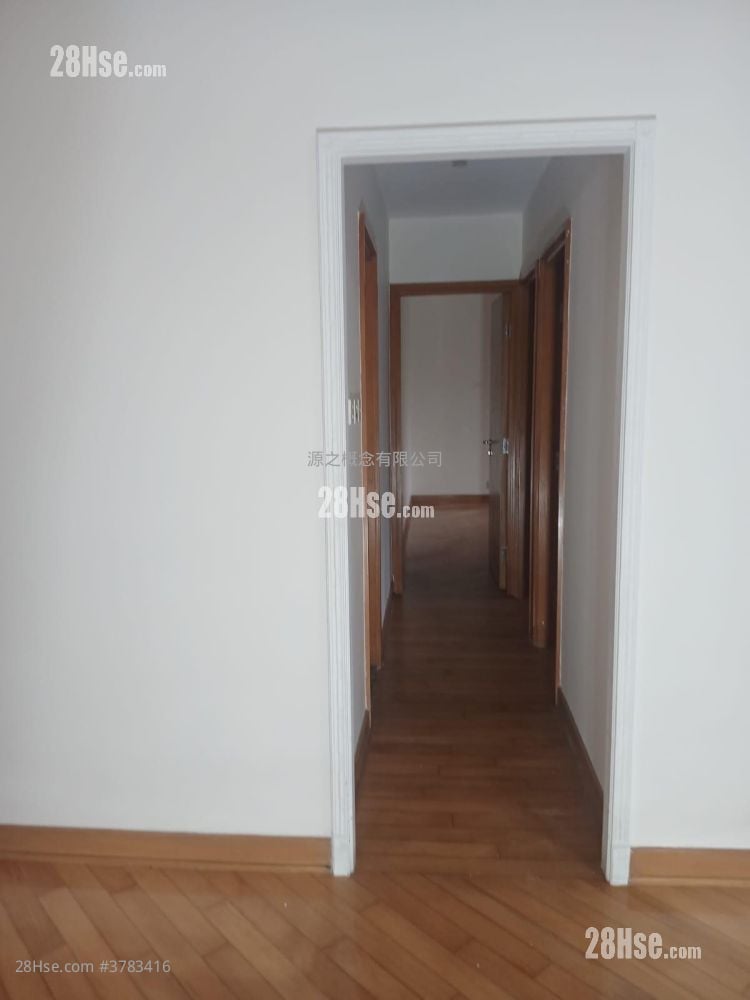 Park Central Rental 672 ft²