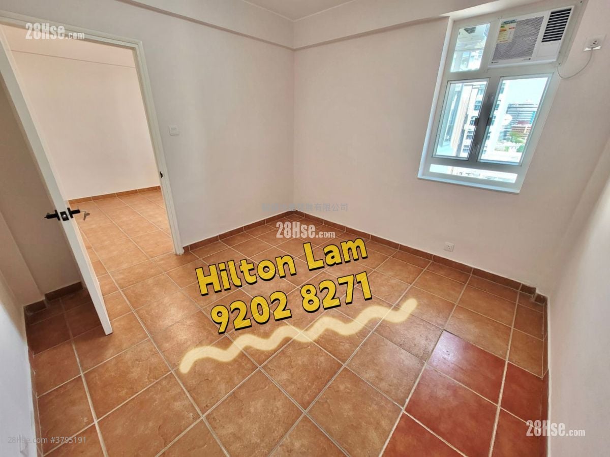 Universal Mansion Sell 2 Bedrooms , 1 Bathroom 536 ft²