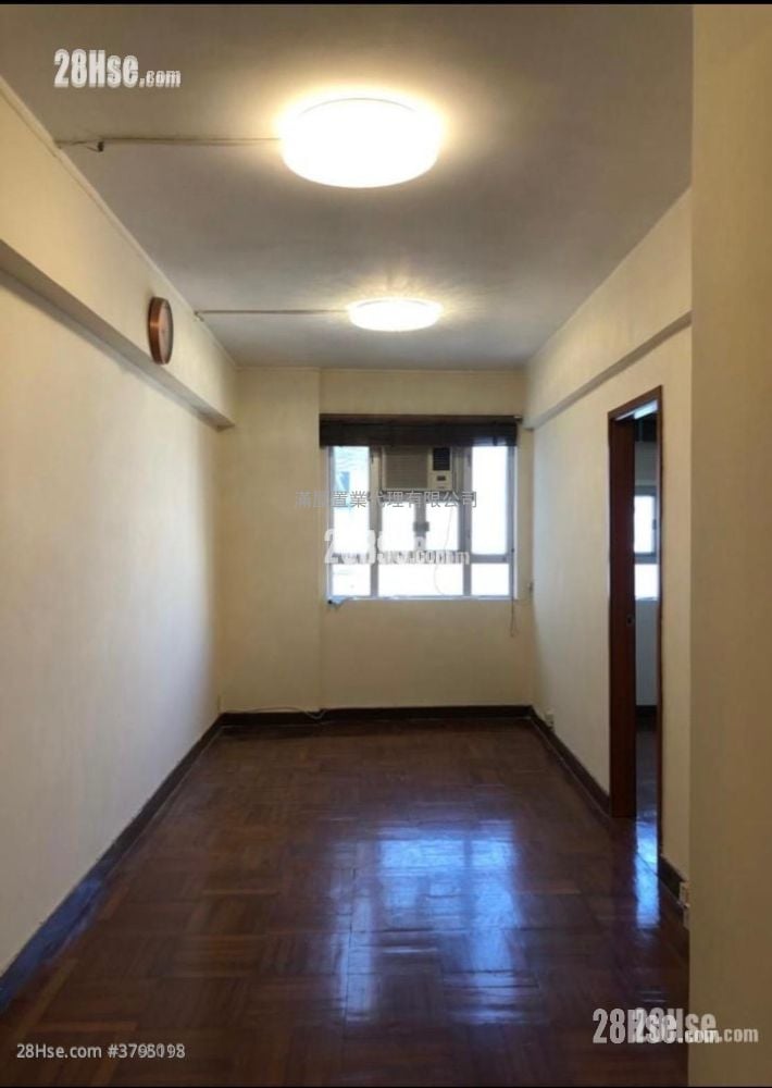 英皇大楼 售盘 2 房 , 1 浴室 496 平方尺