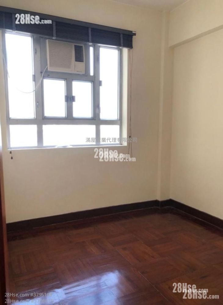 英皇大楼 售盘 2 房 , 1 浴室 496 平方尺