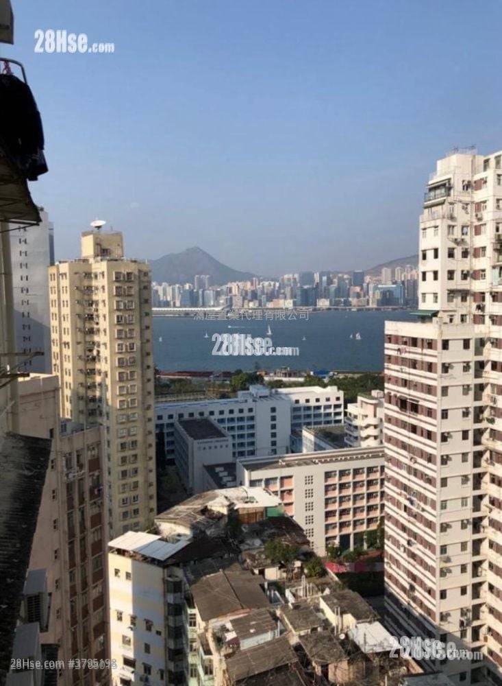 英皇大楼 售盘 2 房 , 1 浴室 496 平方尺