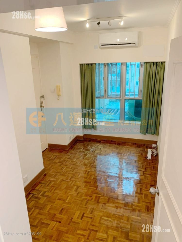 Sunny Court Sell 1 Bedroom , 1 Bathroom 245 ft²