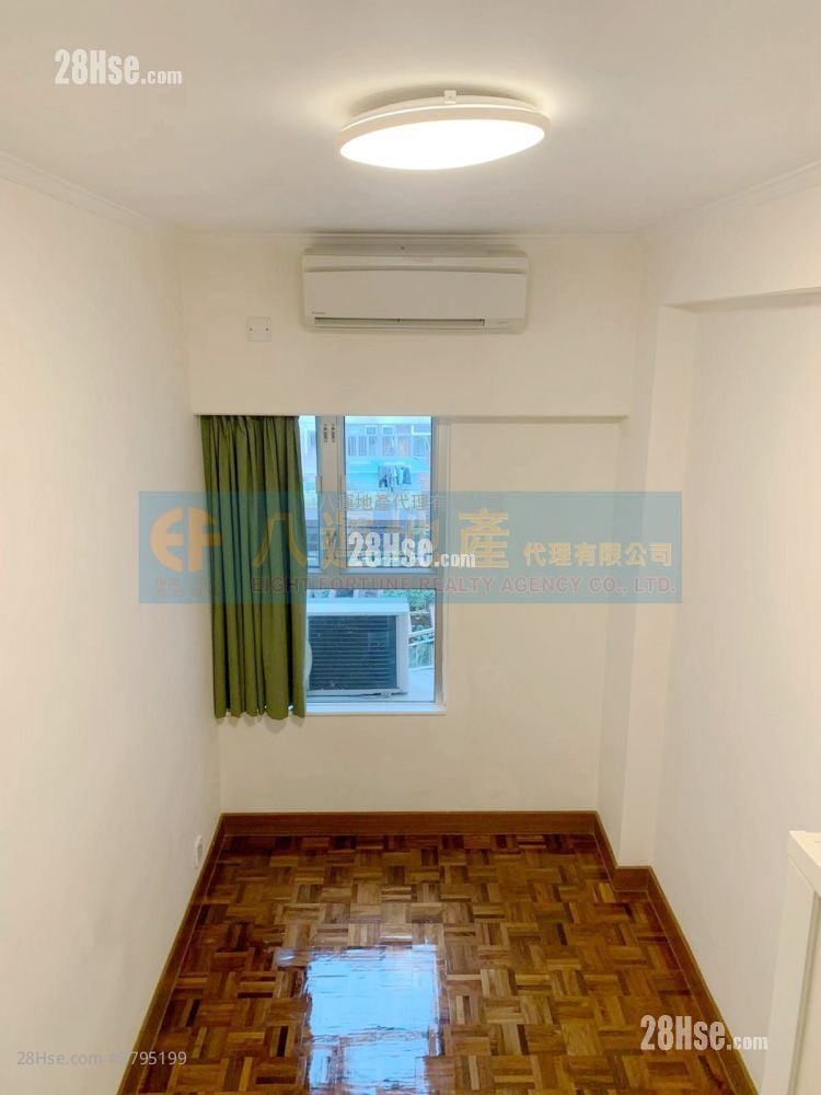 Sunny Court Sell 1 Bedroom , 1 Bathroom 245 ft²