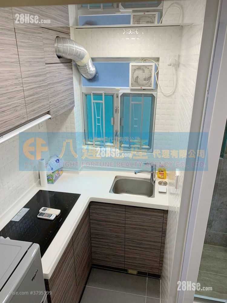 Sunny Court Sell 1 Bedroom , 1 Bathroom 245 ft²