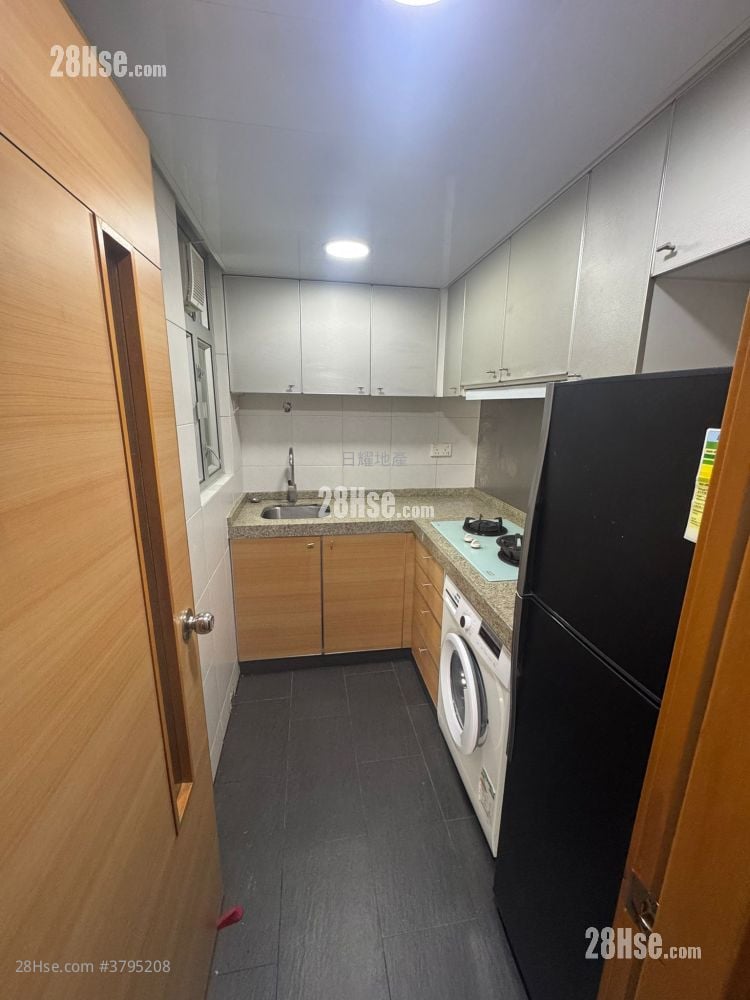 港湾豪庭 售盘 2 房 , 1 浴室 440 平方尺