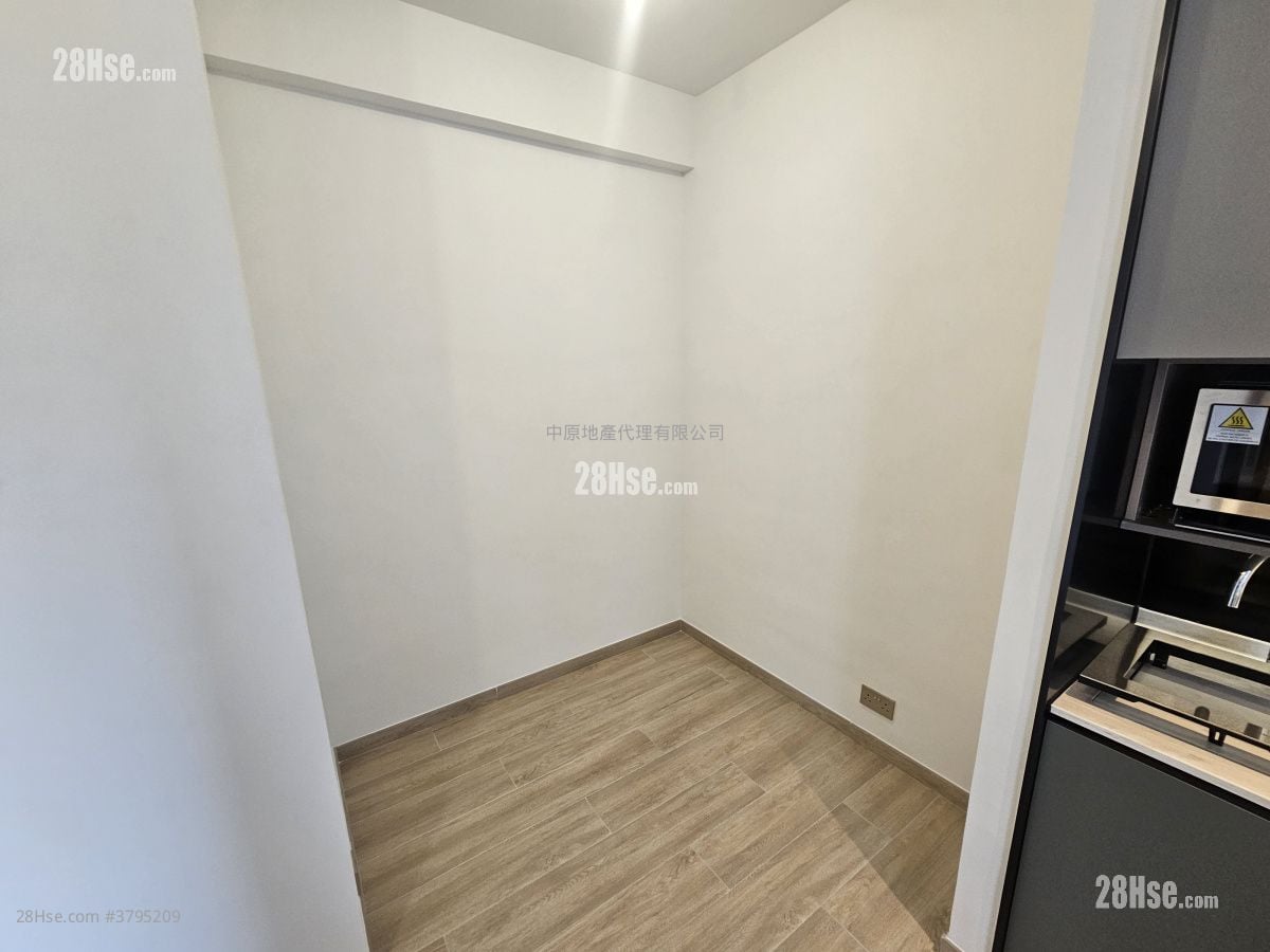 幸荟 租盘 开放式间隔 , 1 浴室 223 平方尺