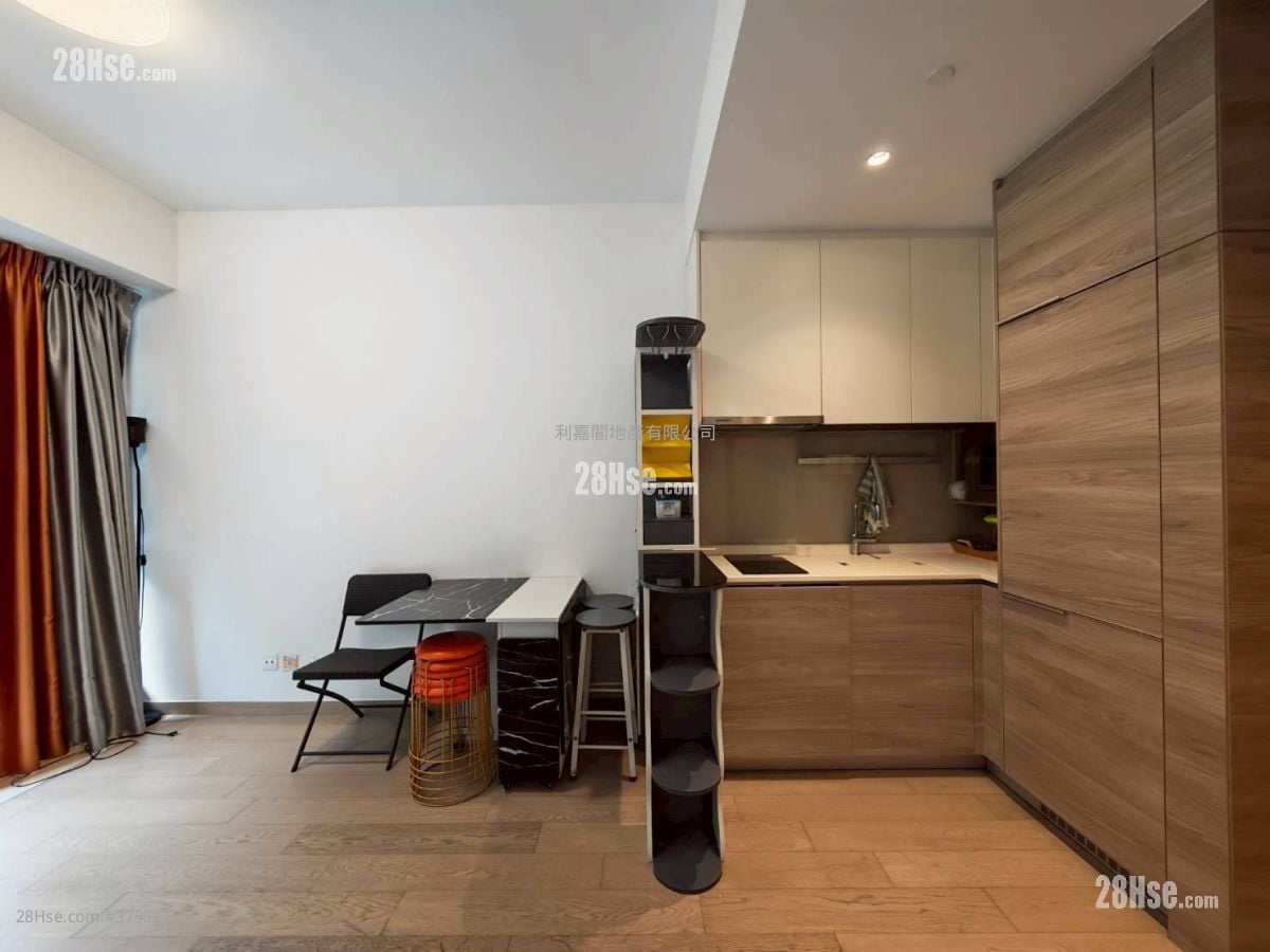 The Grand Marine Sell 1 Bedroom , 1 Bathroom 291 ft²