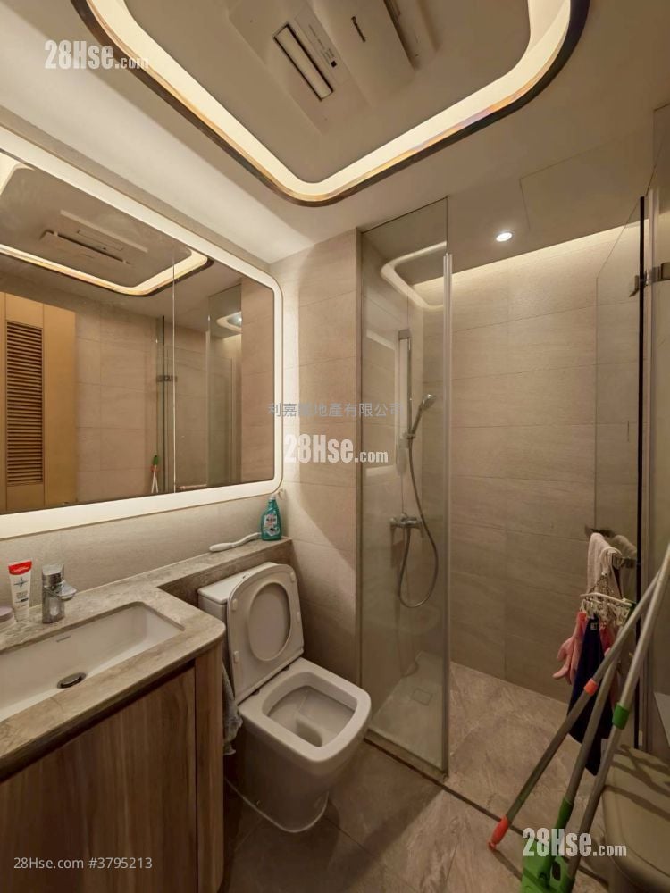 The Grand Marine Sell 1 Bedroom , 1 Bathroom 291 ft²