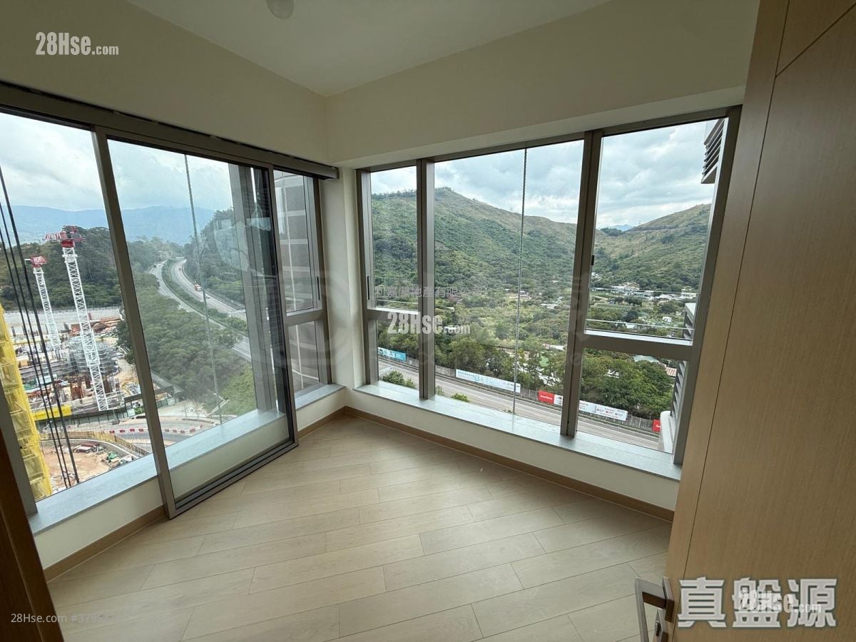 Grand Mayfair  Sell 2 Bedrooms , 1 Bathroom 547 ft²