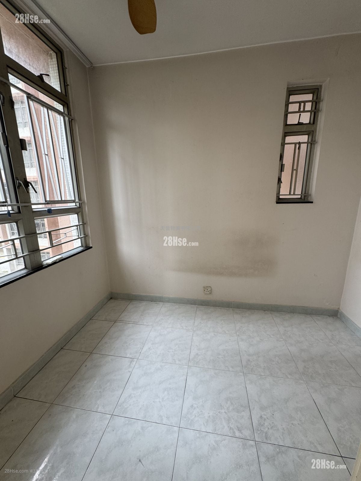 冠熹苑 售盘 3 房 , 1 浴室 601 平方尺