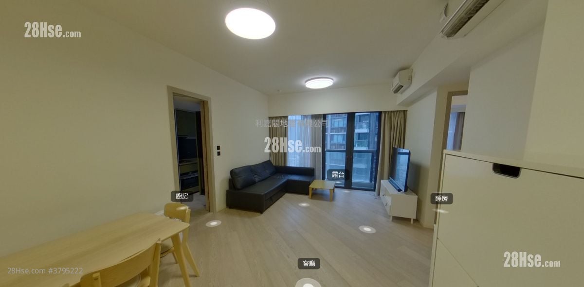 Fleur Pavilia Sell 3 Bedrooms , 2 Bathrooms 1,066 ft²