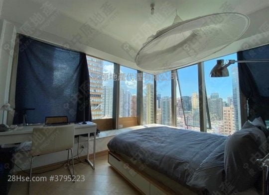 Macpherson Place Rental 1 Bedroom , 1 Bathroom 412 ft²