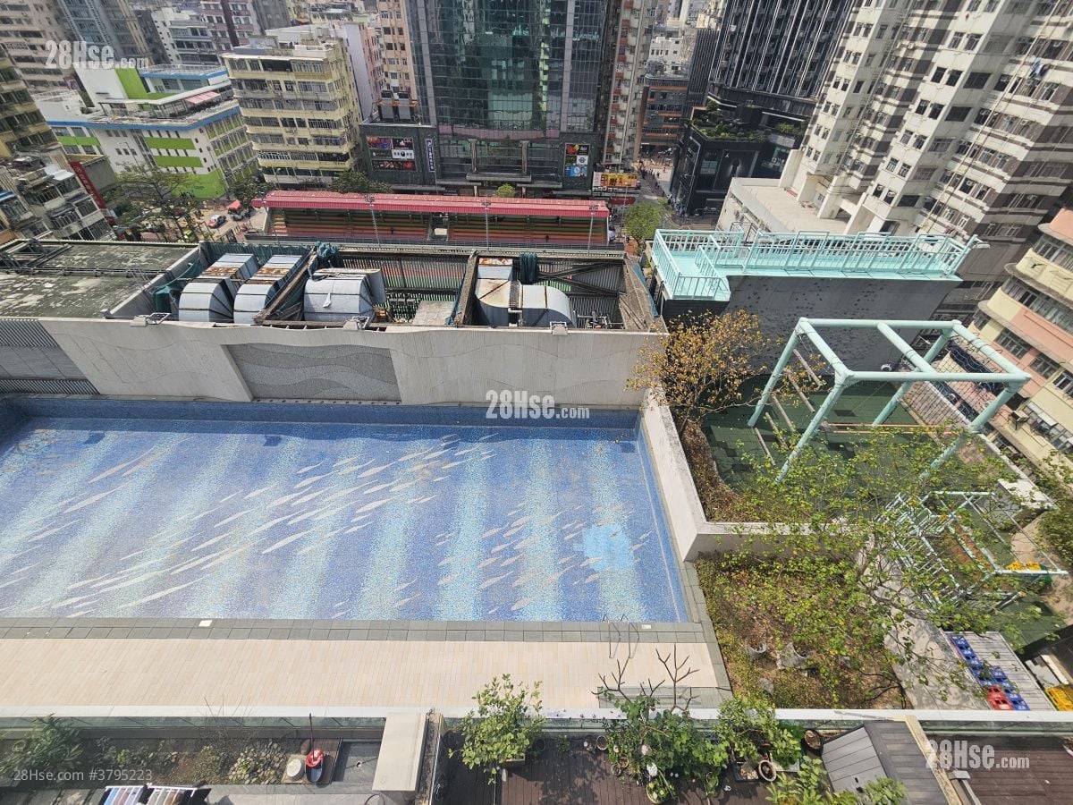 Macpherson Place Rental 1 Bedroom , 1 Bathroom 412 ft²