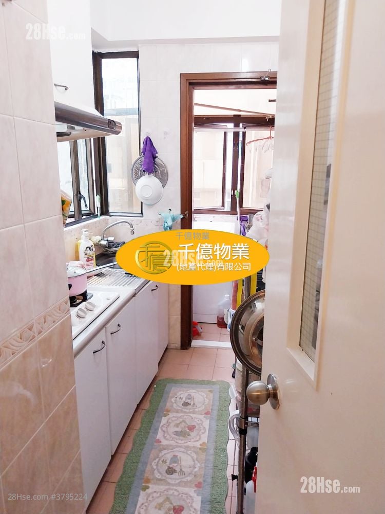 Lucky Time Building Sell 2 Bedrooms 340 ft²