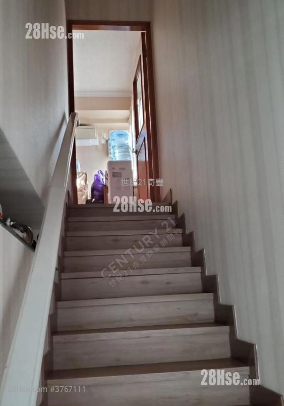 村屋 售盘 5+ 房 , 4 浴室