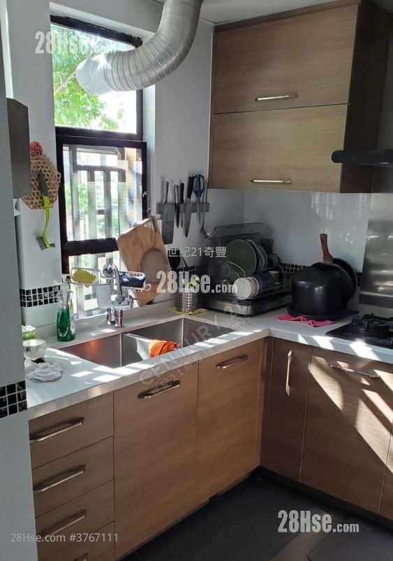 村屋 售盘 5+ 房 , 4 浴室