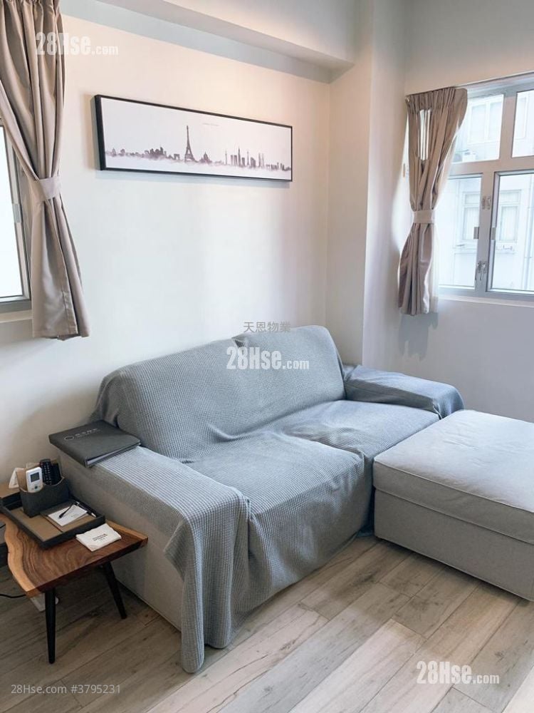 Wan Chai Sell 319 ft²