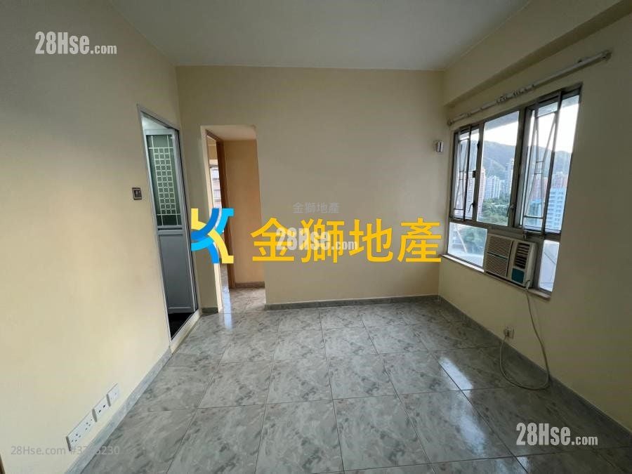 Golden Lion Garden Sell 2 Bedrooms , 1 Bathroom 307 ft²