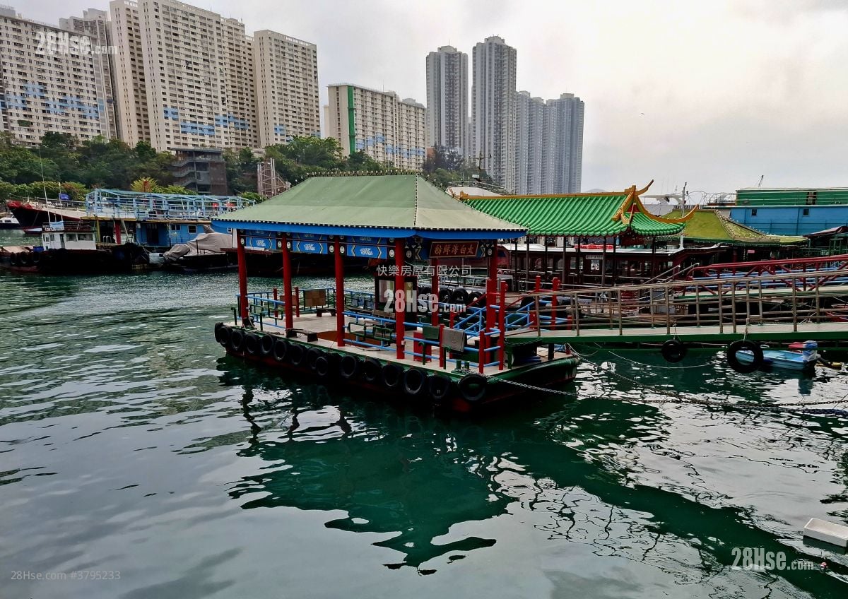 福群大楼 售盘 2 房 , 1 浴室 325 平方尺