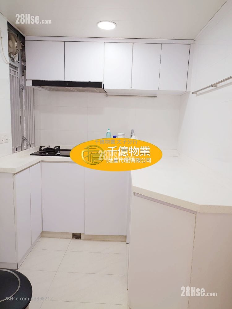 宝丽苑 售盘 2 房 459 平方尺