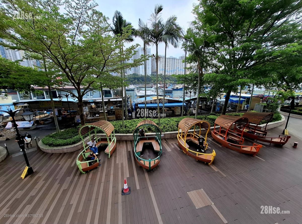 福群大楼 售盘 2 房 , 1 浴室 325 平方尺