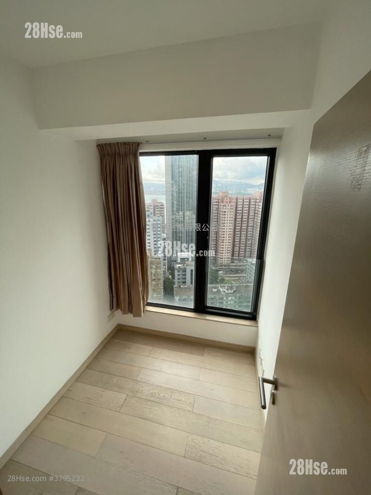 Altro Sell 2 Bedrooms , 1 Bathroom 450 ft²