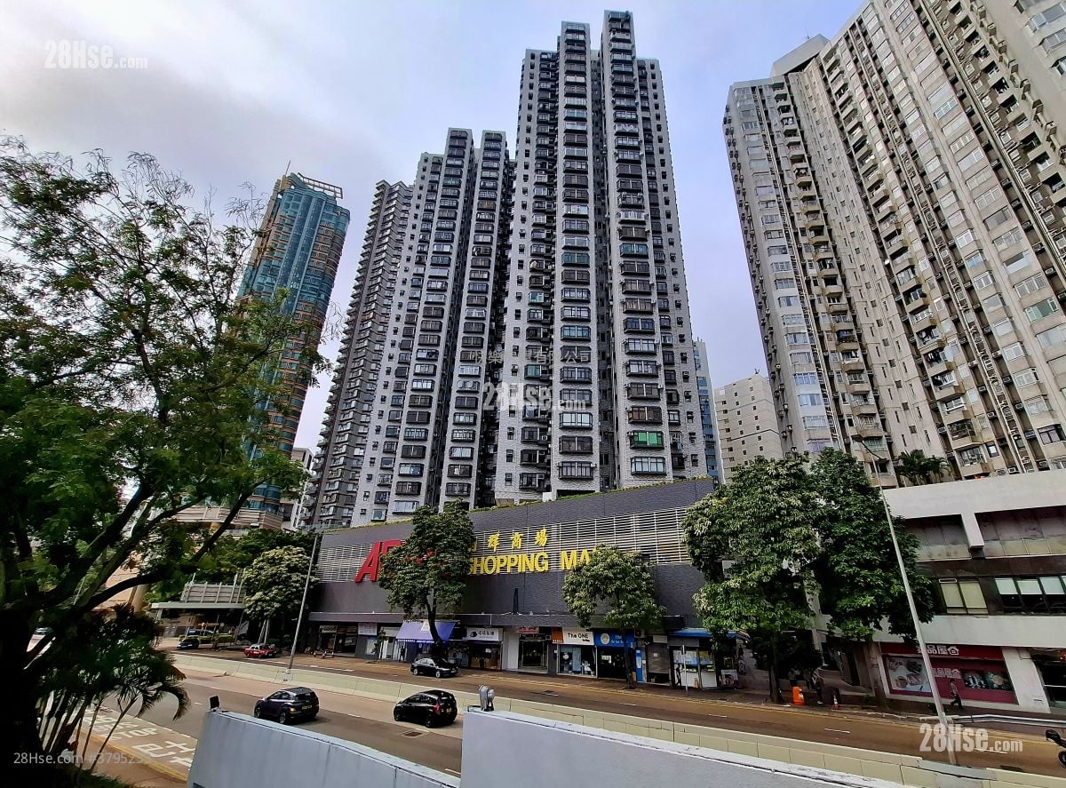 福群大楼 售盘 2 房 , 1 浴室 325 平方尺