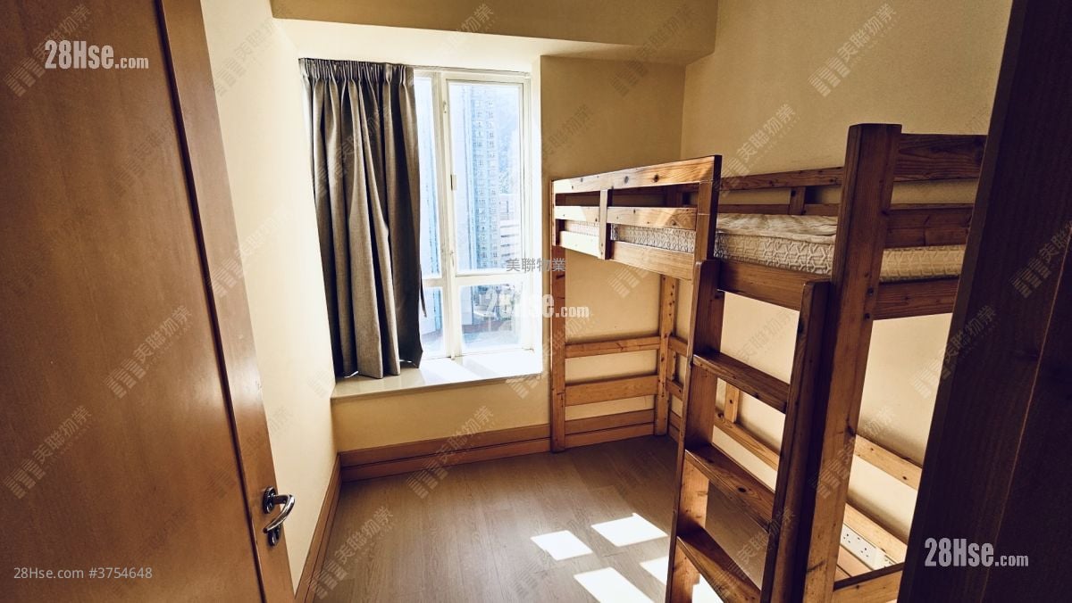 The Orchards Sell 3 Bedrooms 896 ft²