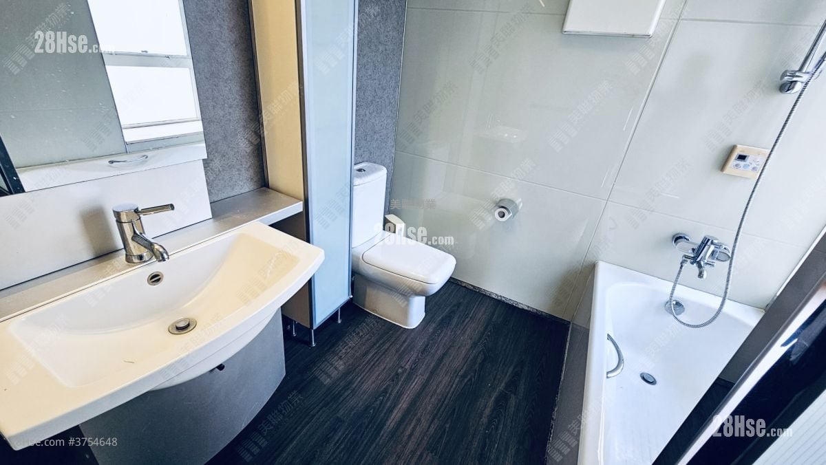 The Orchards Sell 3 Bedrooms 896 ft²