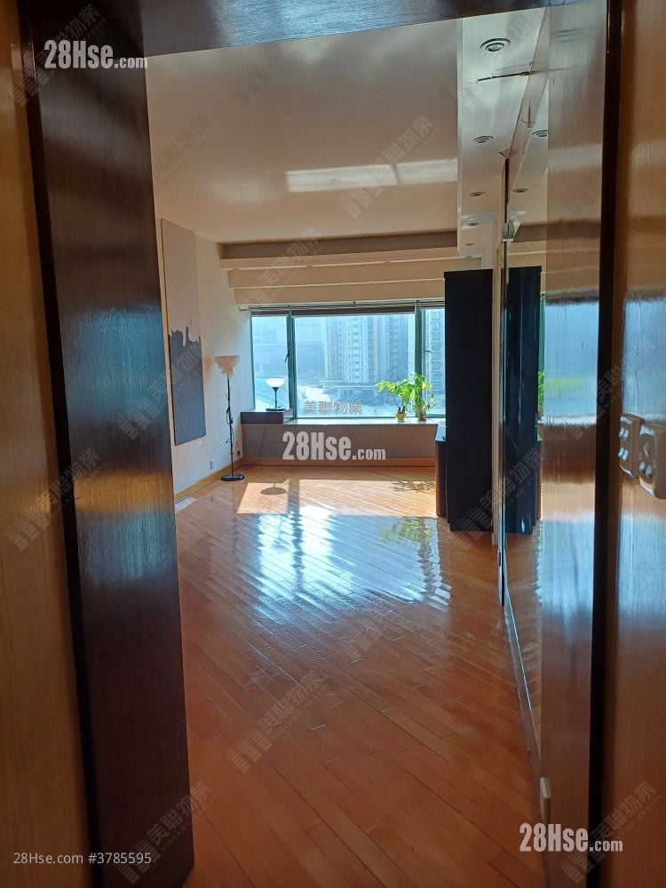 蓝澄湾 租盘 3 房 , 1 浴室 690 平方尺