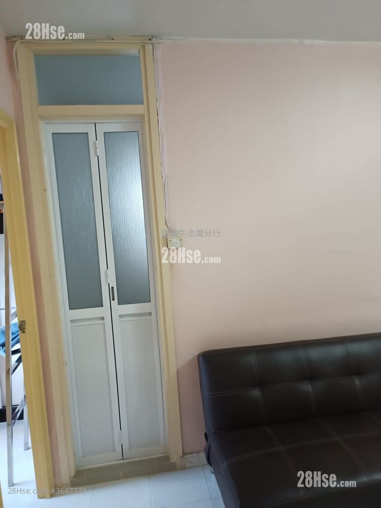 Lower Wong Tai Sin Estate Sell 2 Bedrooms , 1 Bathroom 377 ft²