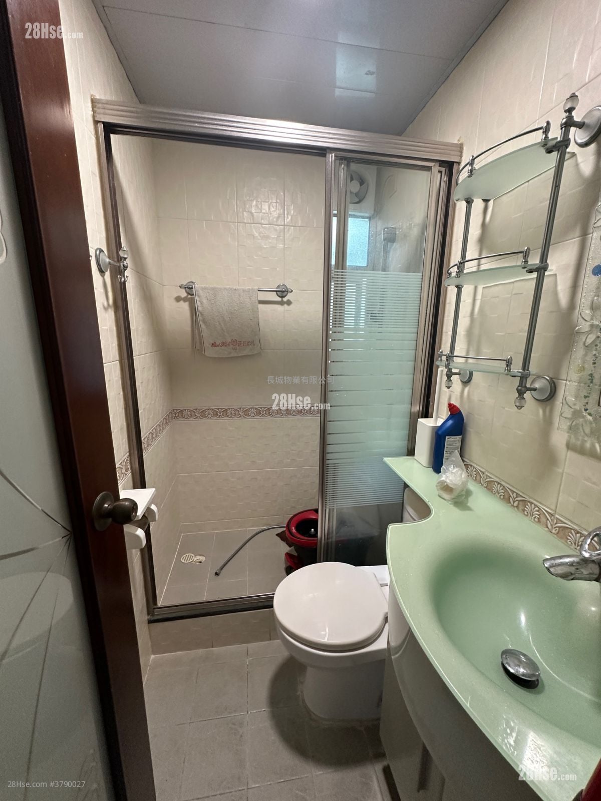 Hiu Tsui Court Sell 3 Bedrooms , 1 Bathroom 554 ft²
