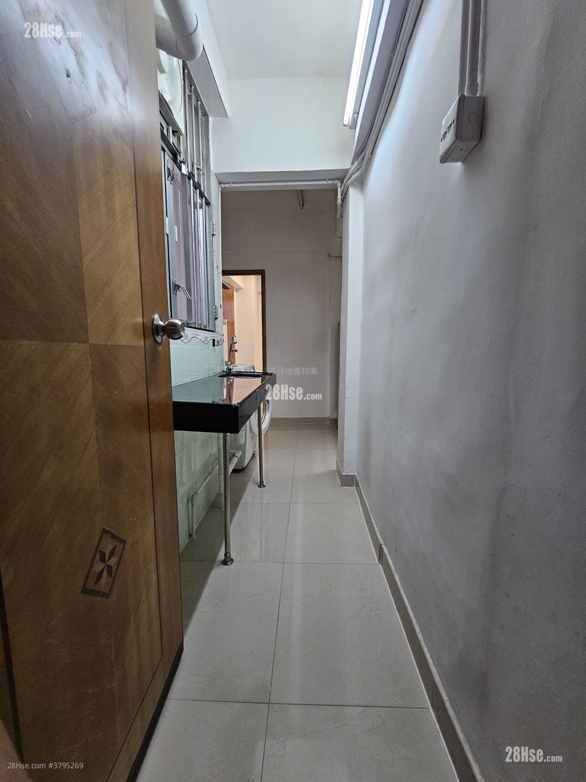 单幢楼房 租盘 1 房 , 1 浴室 138 平方尺