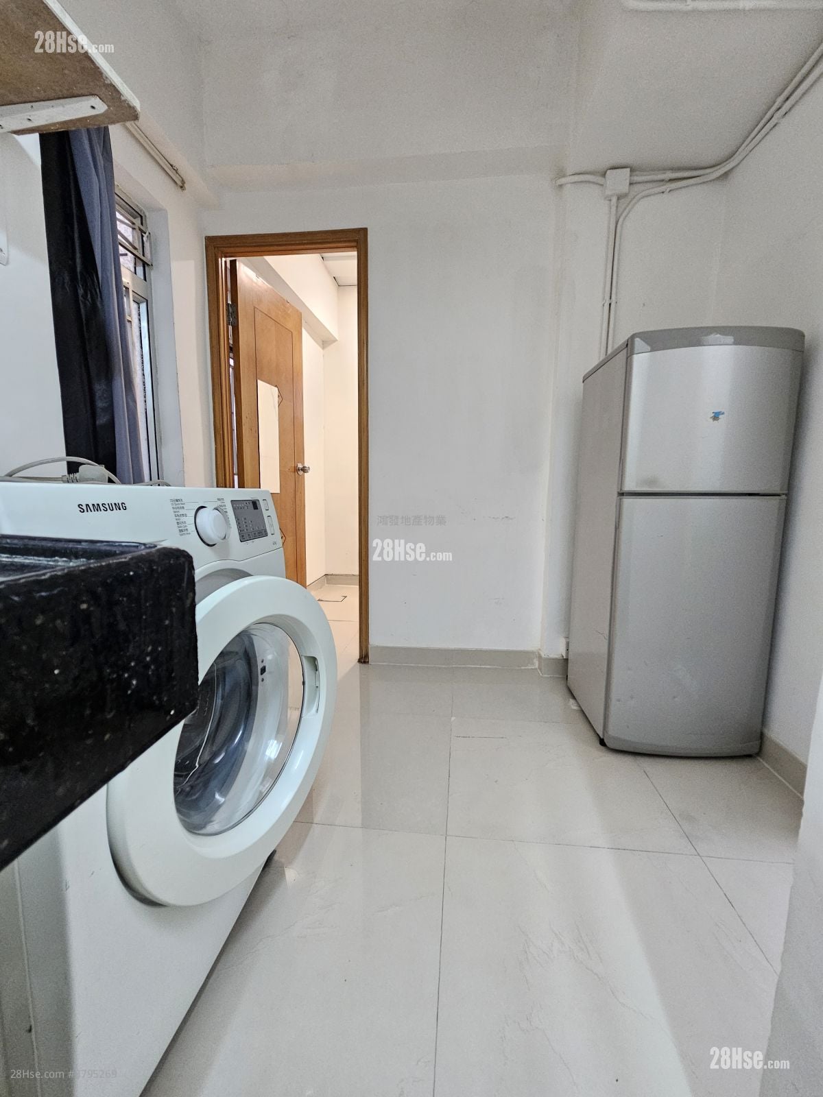 单幢楼房 租盘 1 房 , 1 浴室 138 平方尺