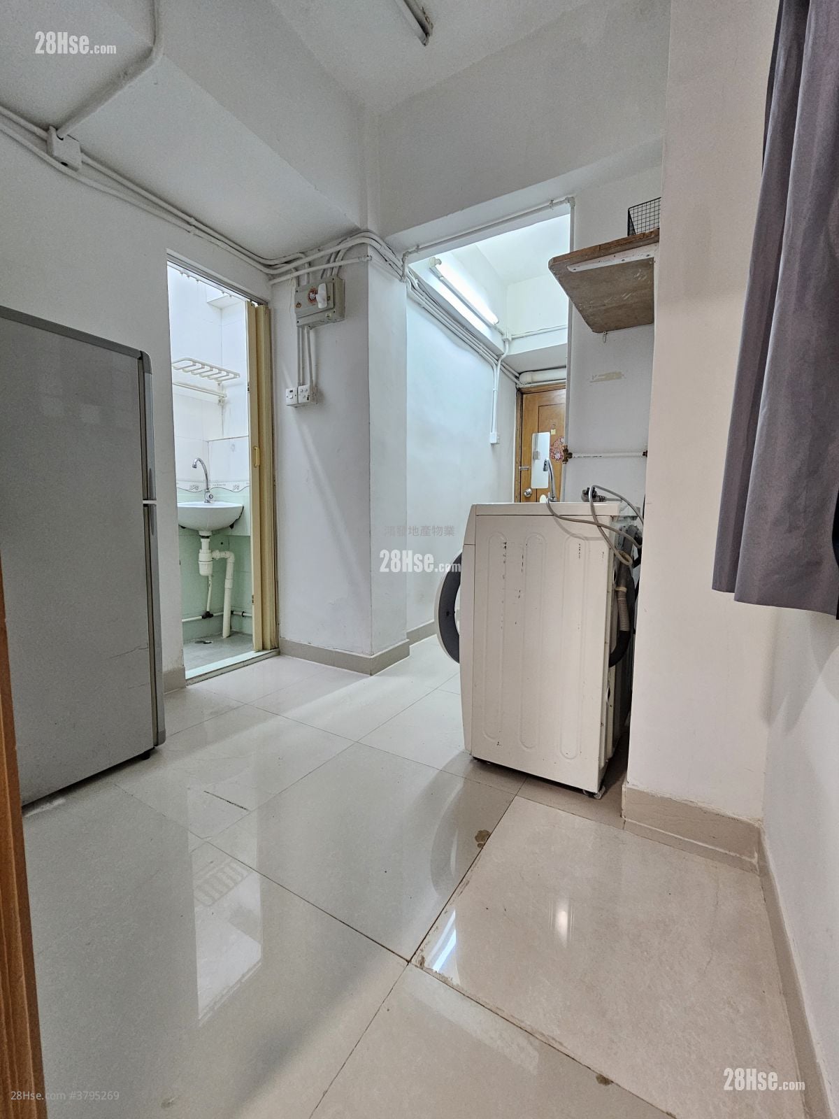 单幢楼房 租盘 1 房 , 1 浴室 138 平方尺